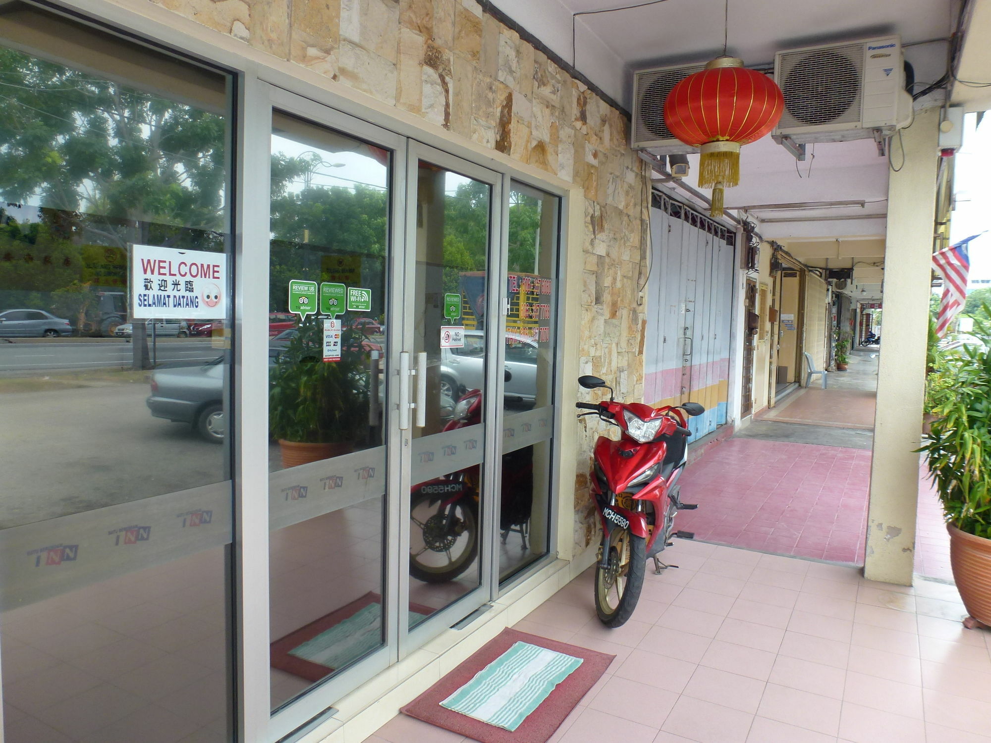 Batu Berendam Inn Kampong Sungai Putat Zewnętrze zdjęcie